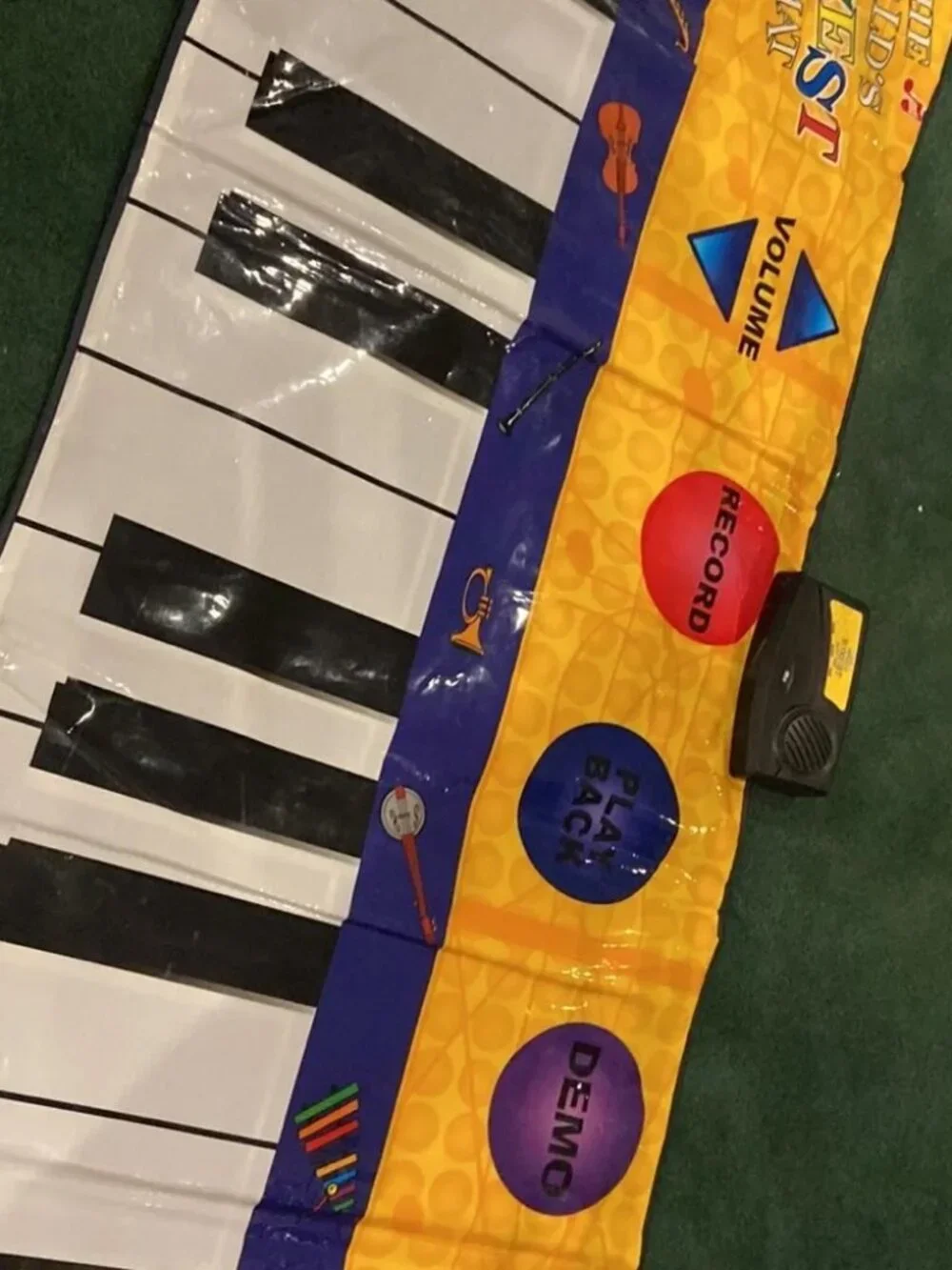 The World’s Biggest Piano Mat